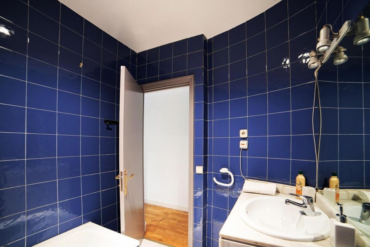 Bright Apartment In Historical City Center Madrid Extérieur photo